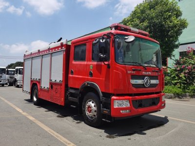 東風D9型   7噸   泡沫消防車